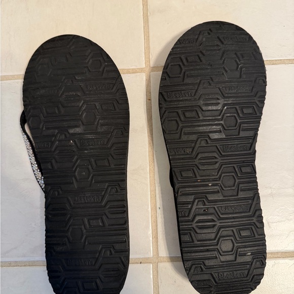 Skechers Black Sandals with Sparkling Straps - Picture 2 of 2